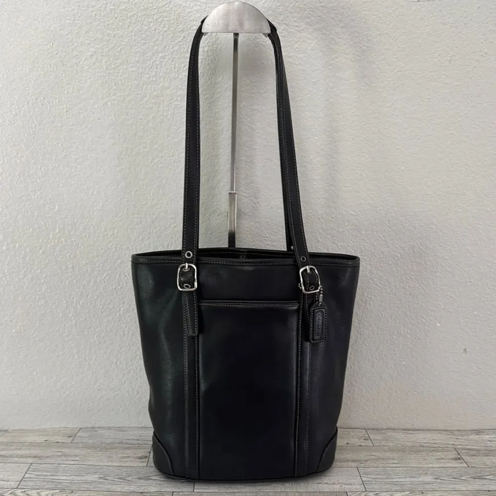 Coach Vintage Hampton Legacy Black Leatherware Tote